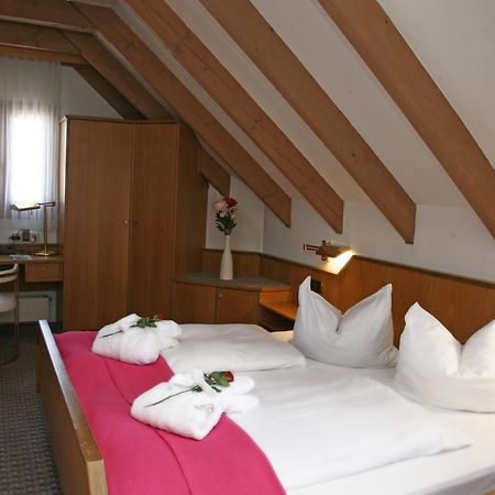 Hotel Mohren Ochsenhausen Esterno foto